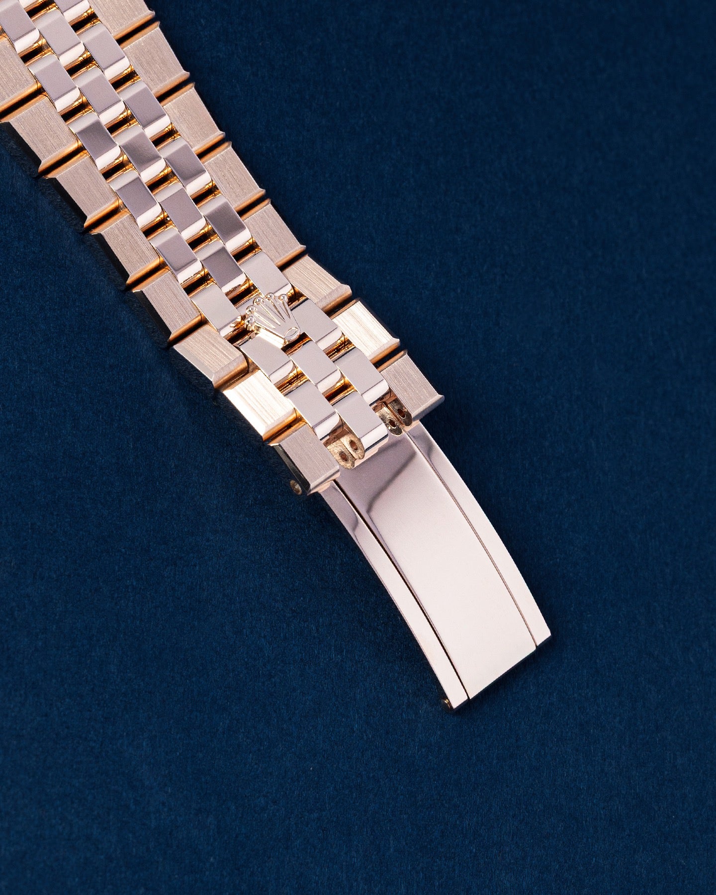 Rose Gold Rolex Land Dweller 36 127235 | Grand Caliber Watches