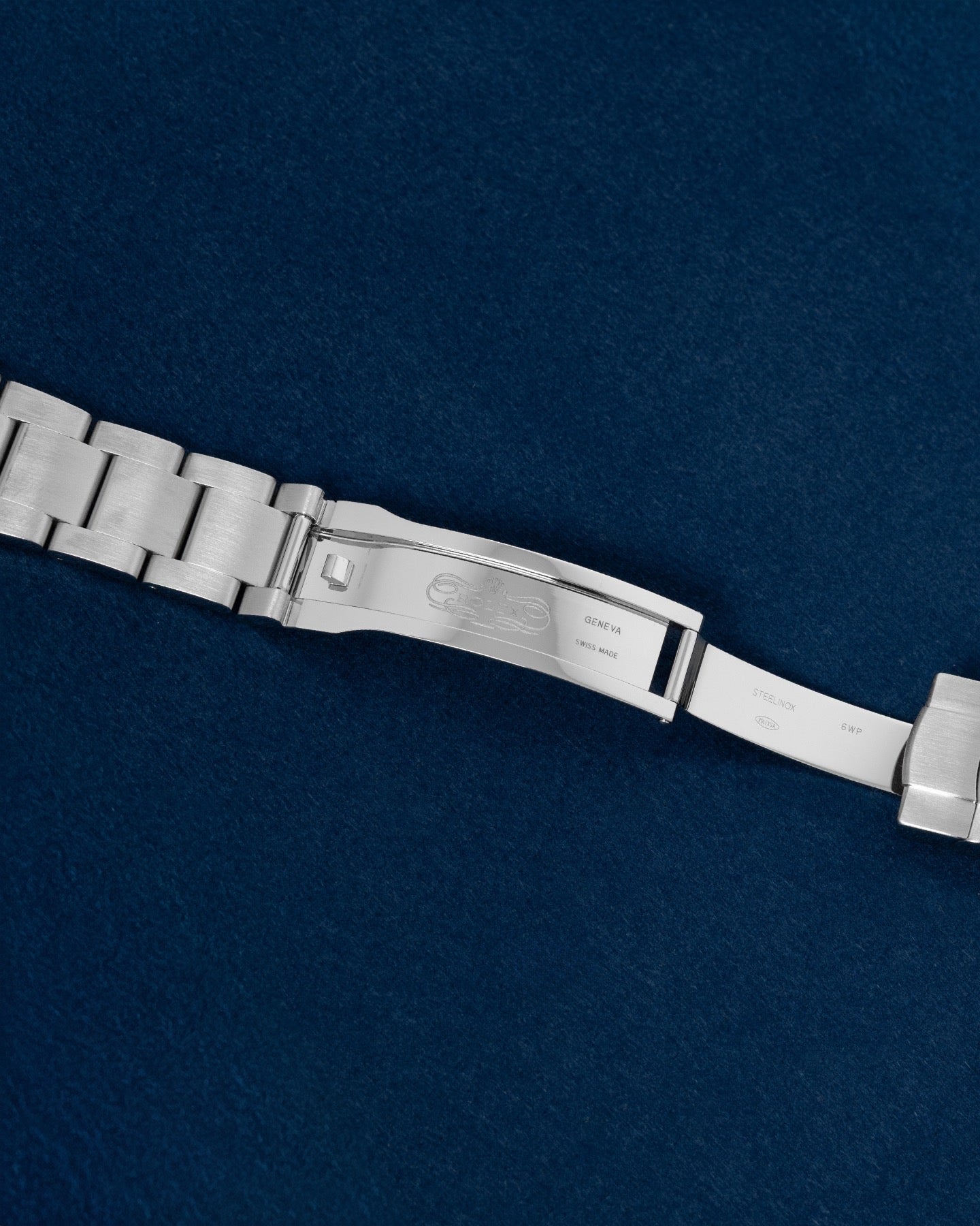 Bright Green Rolex Oyster Perpetual 41 124300 | Grand Caliber Watches