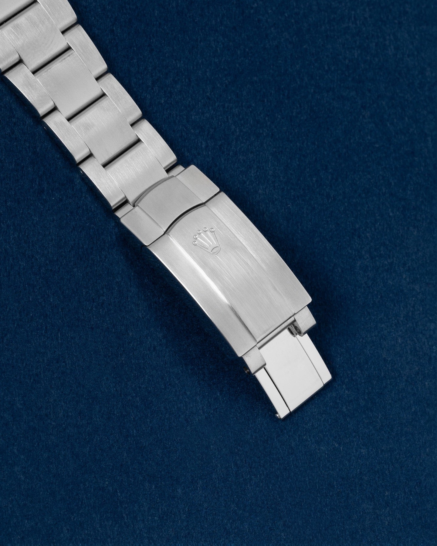 Bright Green Rolex Oyster Perpetual 41 124300 | Grand Caliber Watches