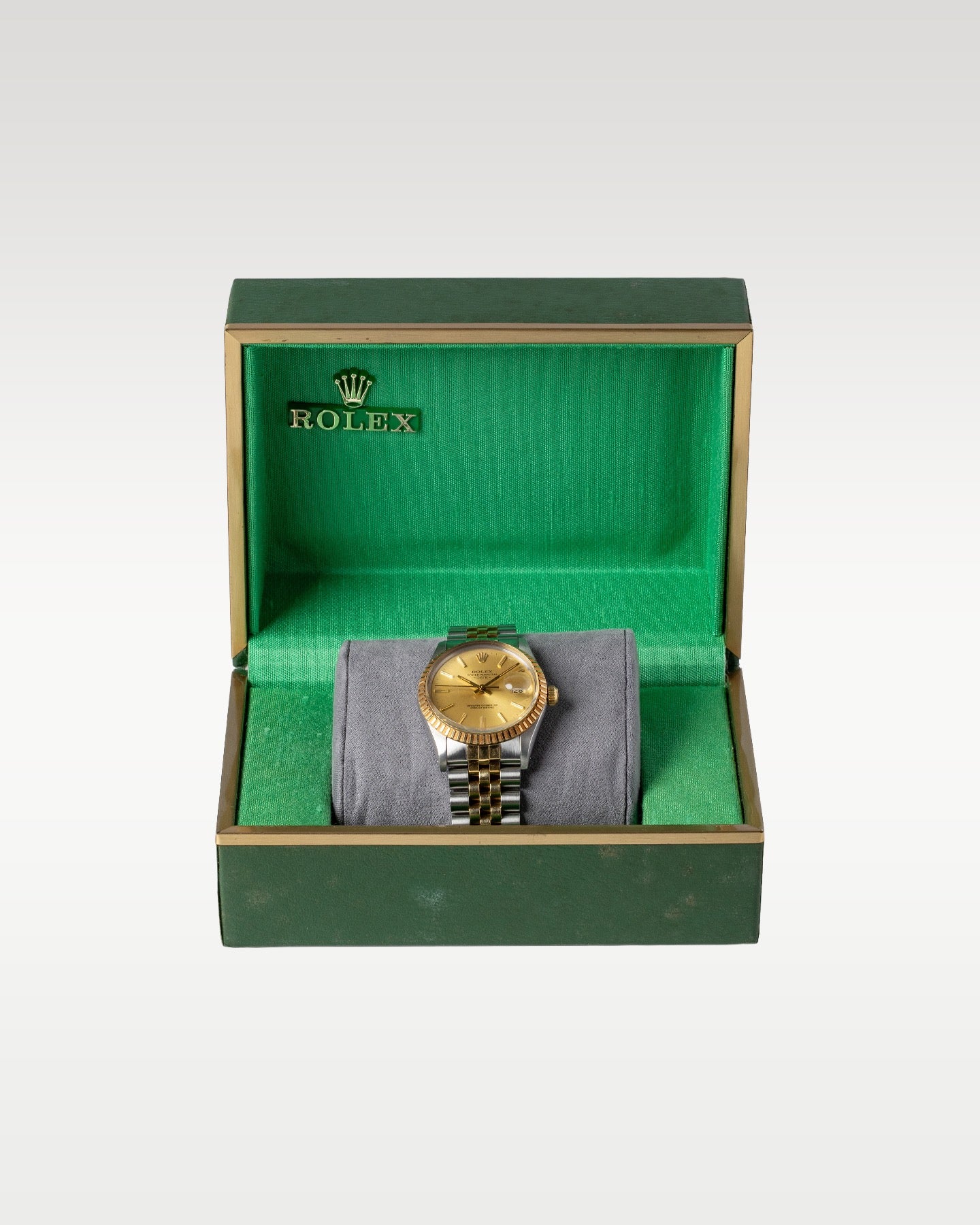 1981 Champagne Stick Dial Rolex Oyster Perpetual Date 15053 | Grand Caliber