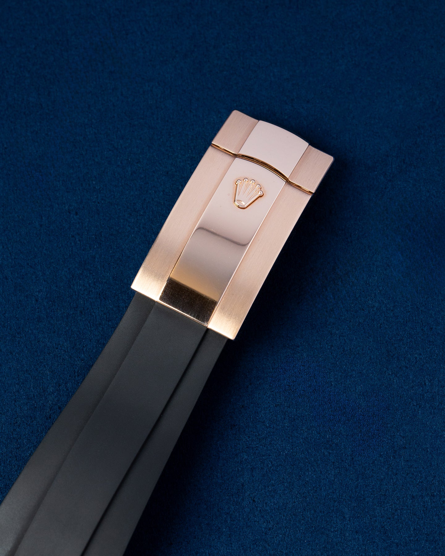 Rolex Sky-Dweller 326235