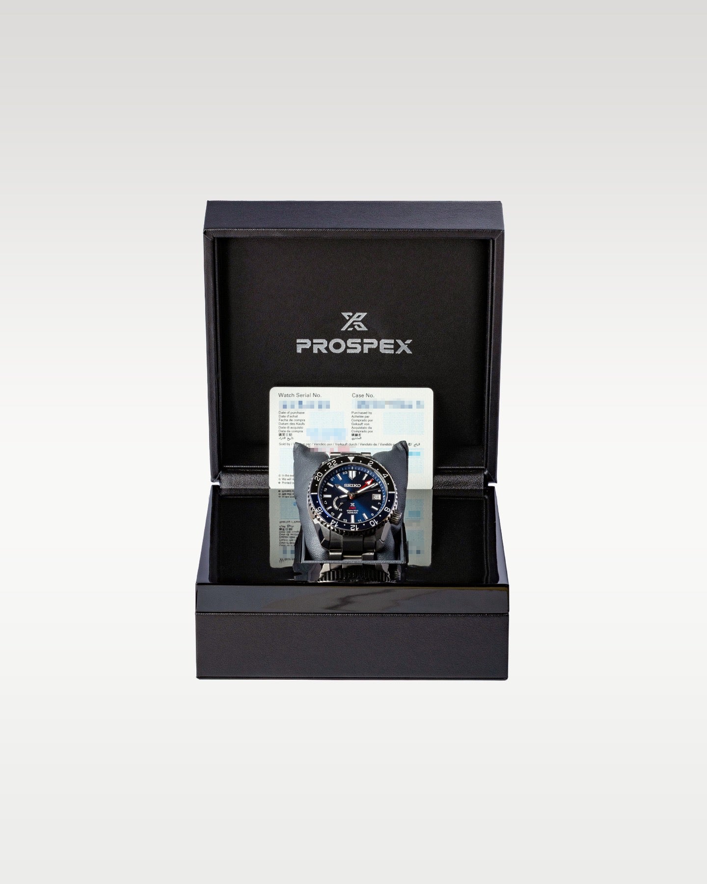 Seiko Spring Drive GMT SNR033