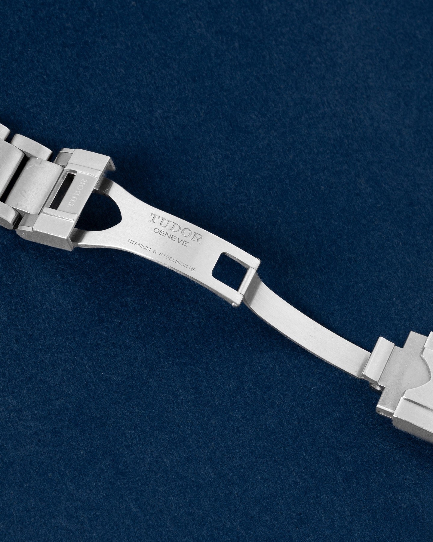 Tudor Pelagos 25600TB