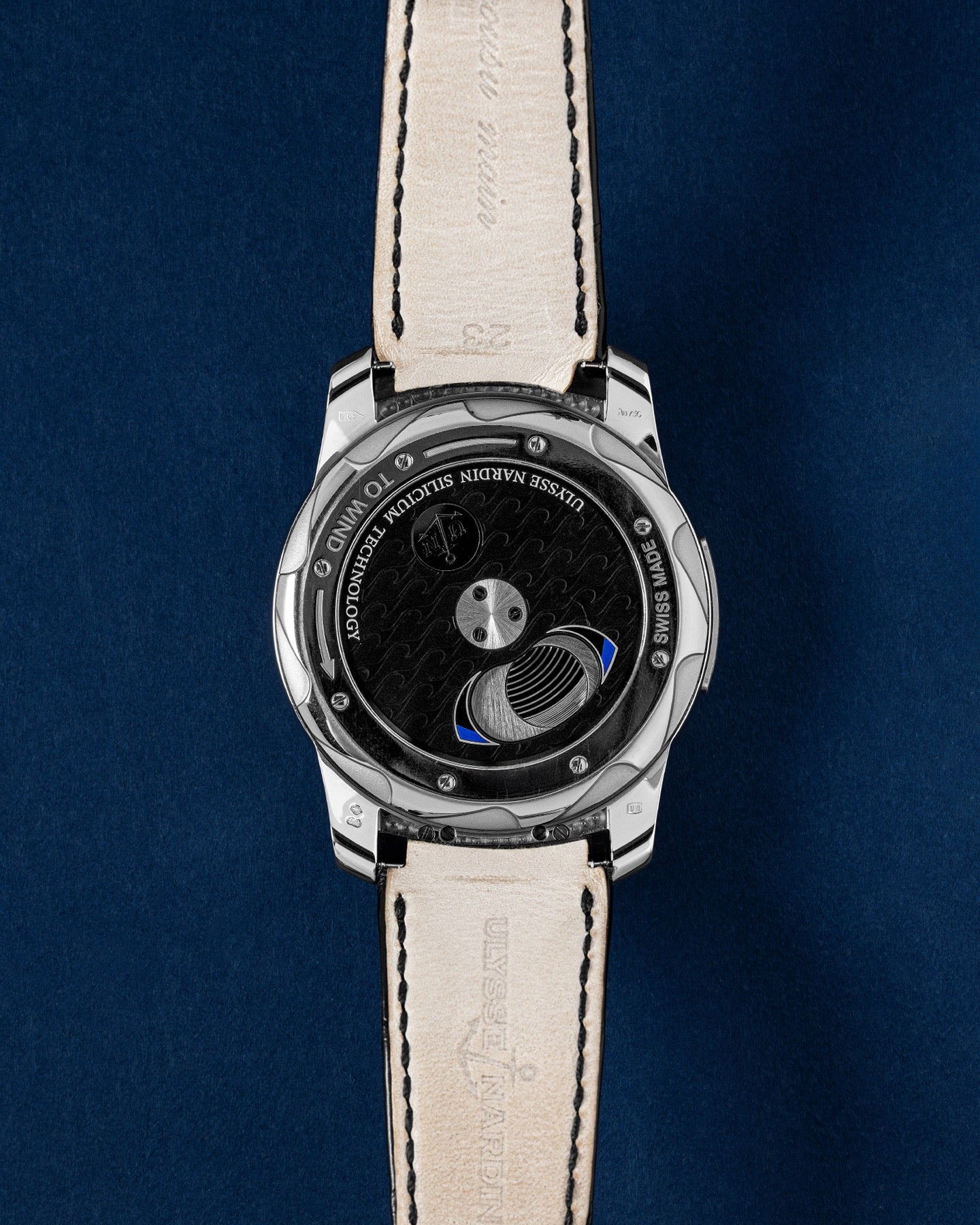 White Gold Ulysse Nardin Freak Cruiser 2050-131 | Grand Caliber