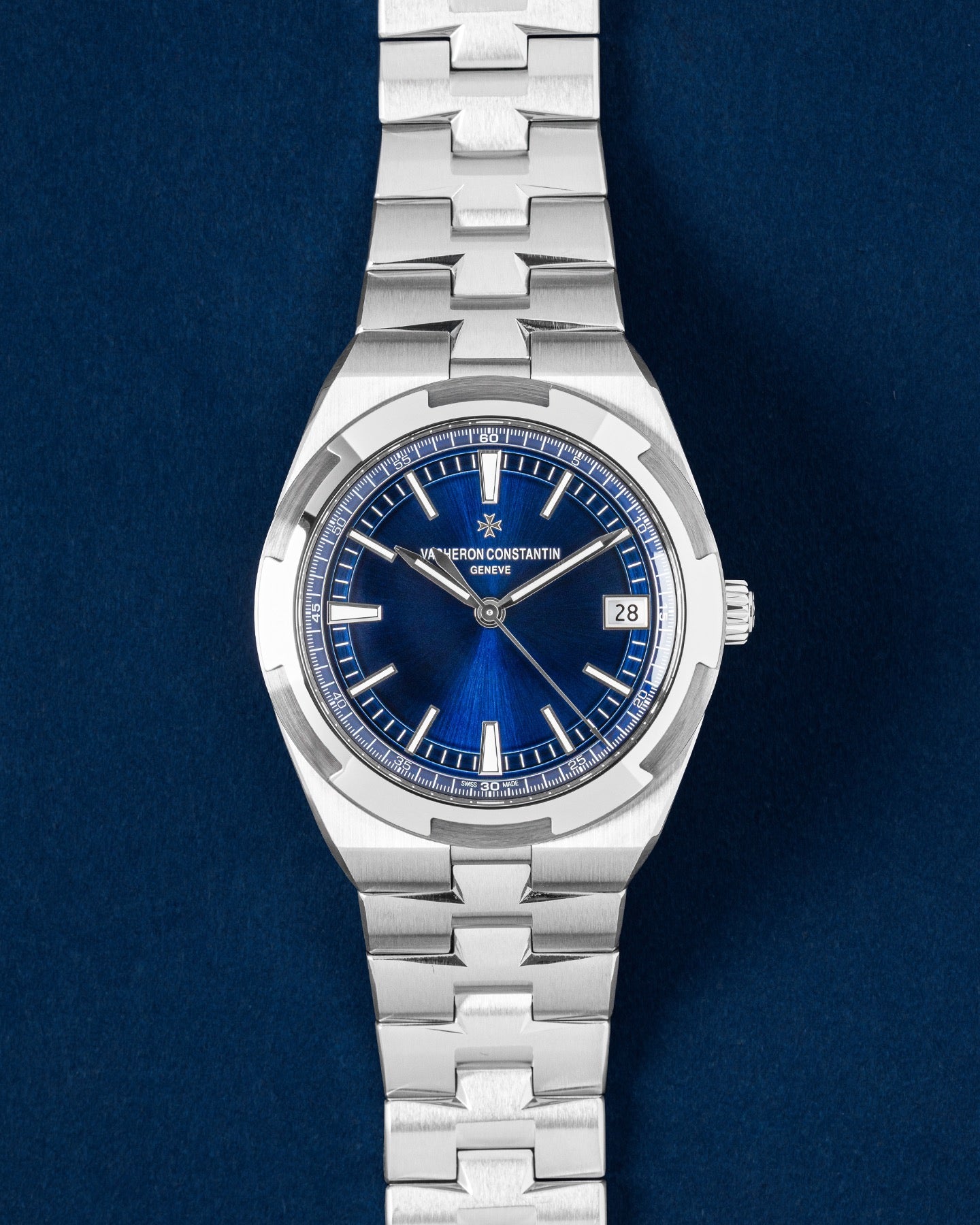 Vacheron Constantin Overseas 4500V/110A-B128