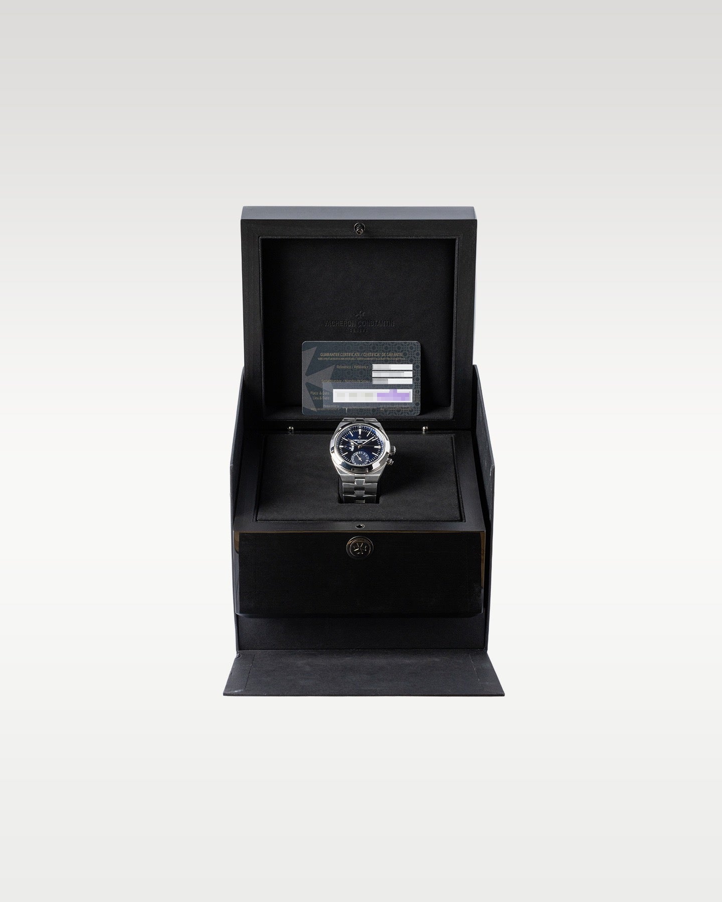 Overseas Dual Time 7900V/110A-B334 Vacheron Constantin Watch | Grand Caliber TX