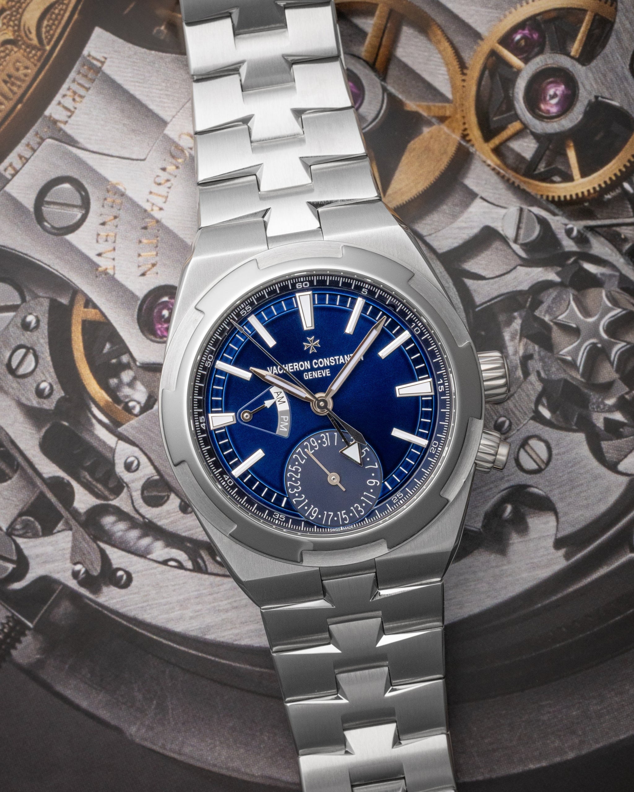 Overseas Dual Time 7900V/110A-B334 Vacheron Constantin Watch | Grand Caliber TX