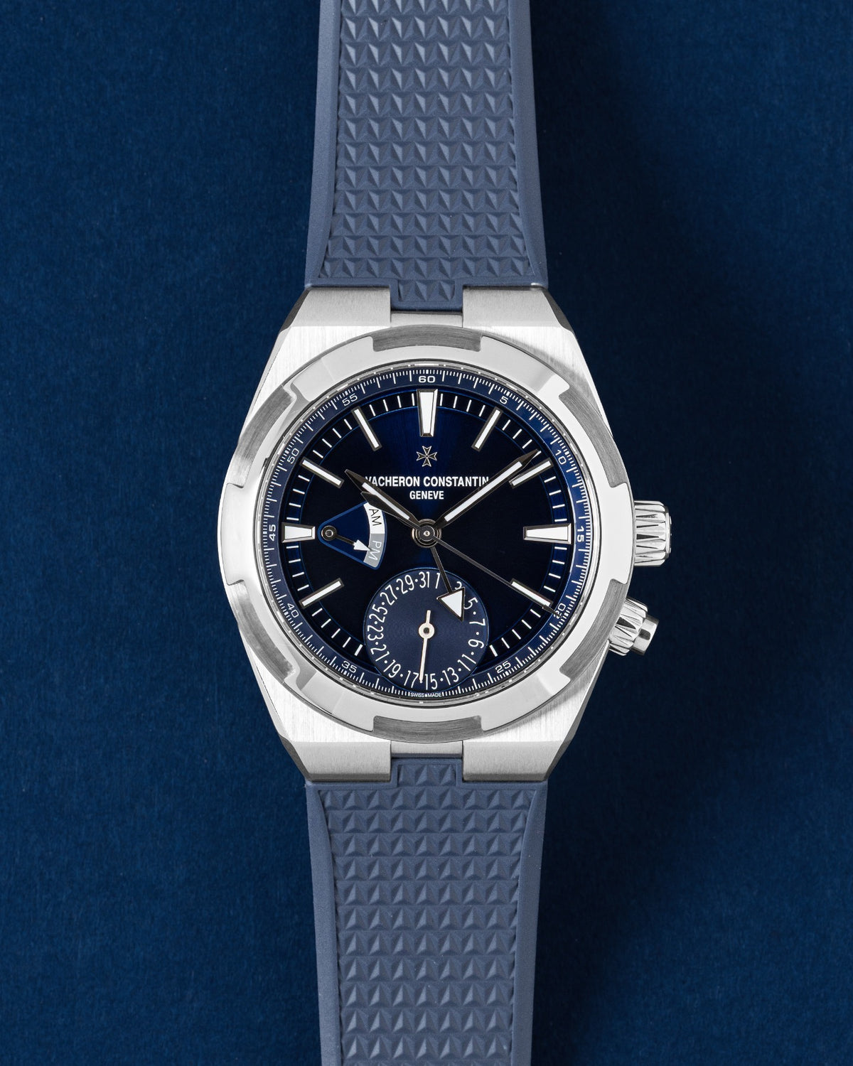 Vacheron Constantin, Overseas Dual Time, 7900V/110A-B334 | Grand Caliber