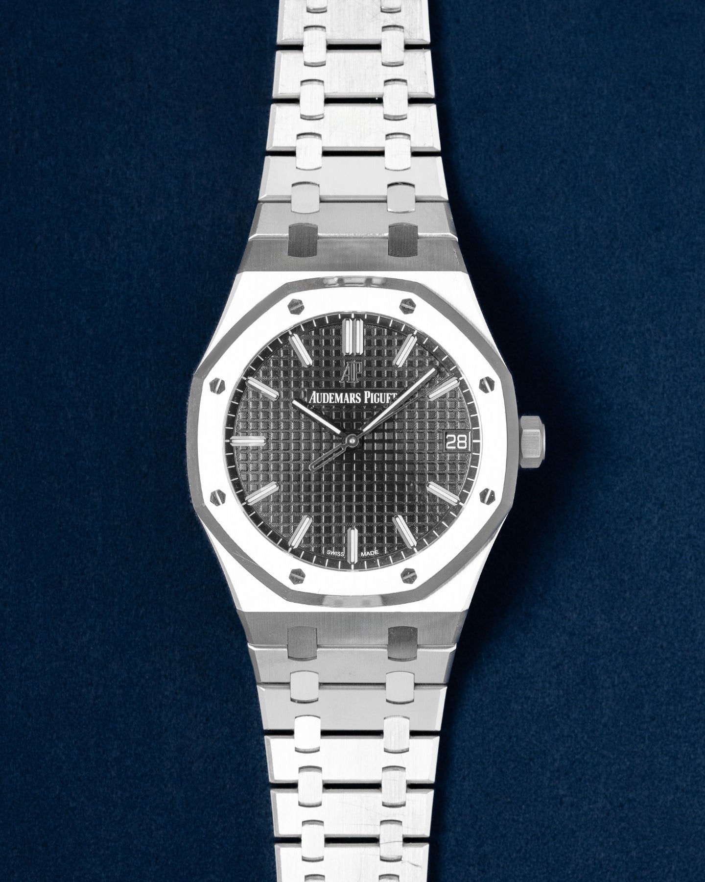 41mm Stainless Steel Black Dial Audemars Piguet Royal Oak 15500ST Watch