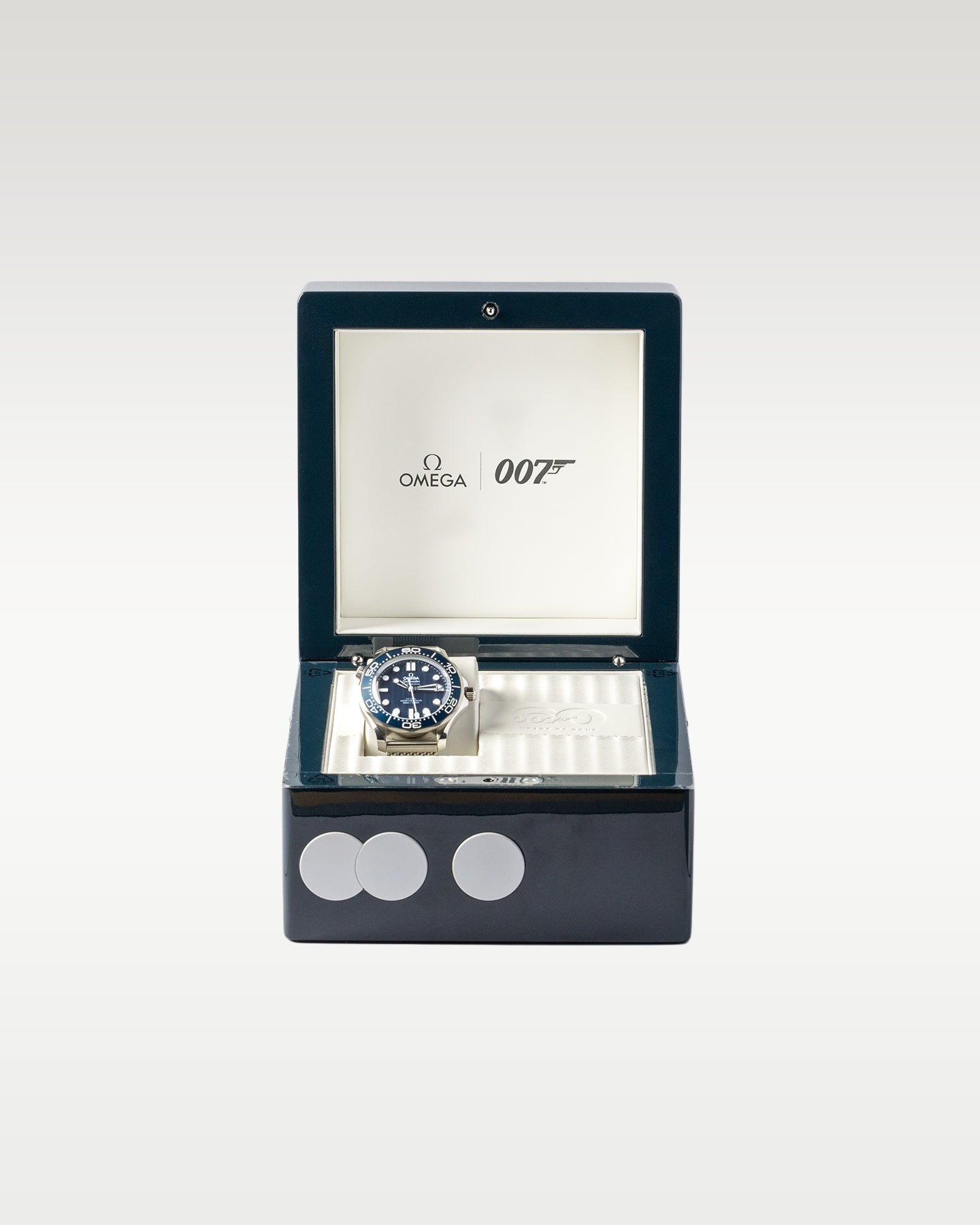 Omega Seamaster James Bond 60TH Anniversary 210.30.42.20.03.002