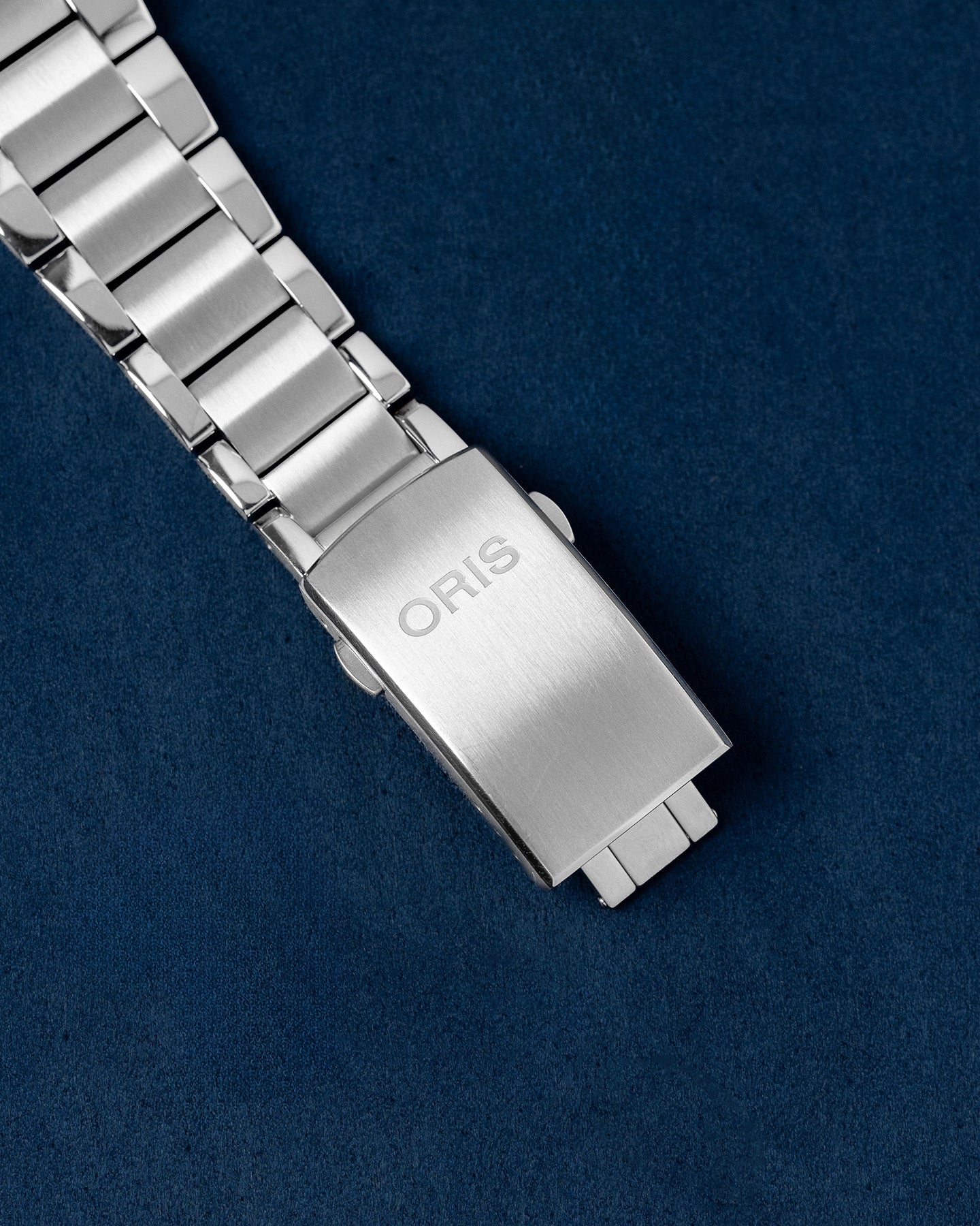 Oris Aquis Date Caliber 400 0140077634135