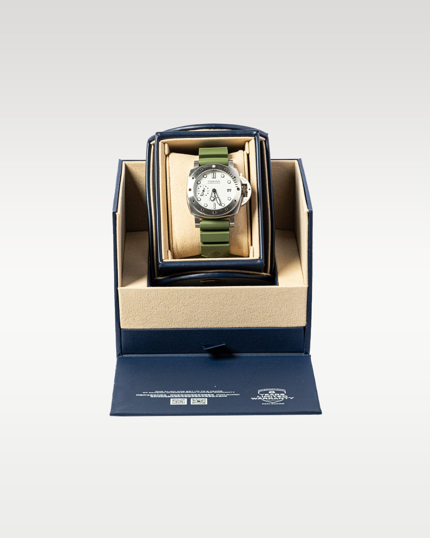 Panerai Submersible PAM02223