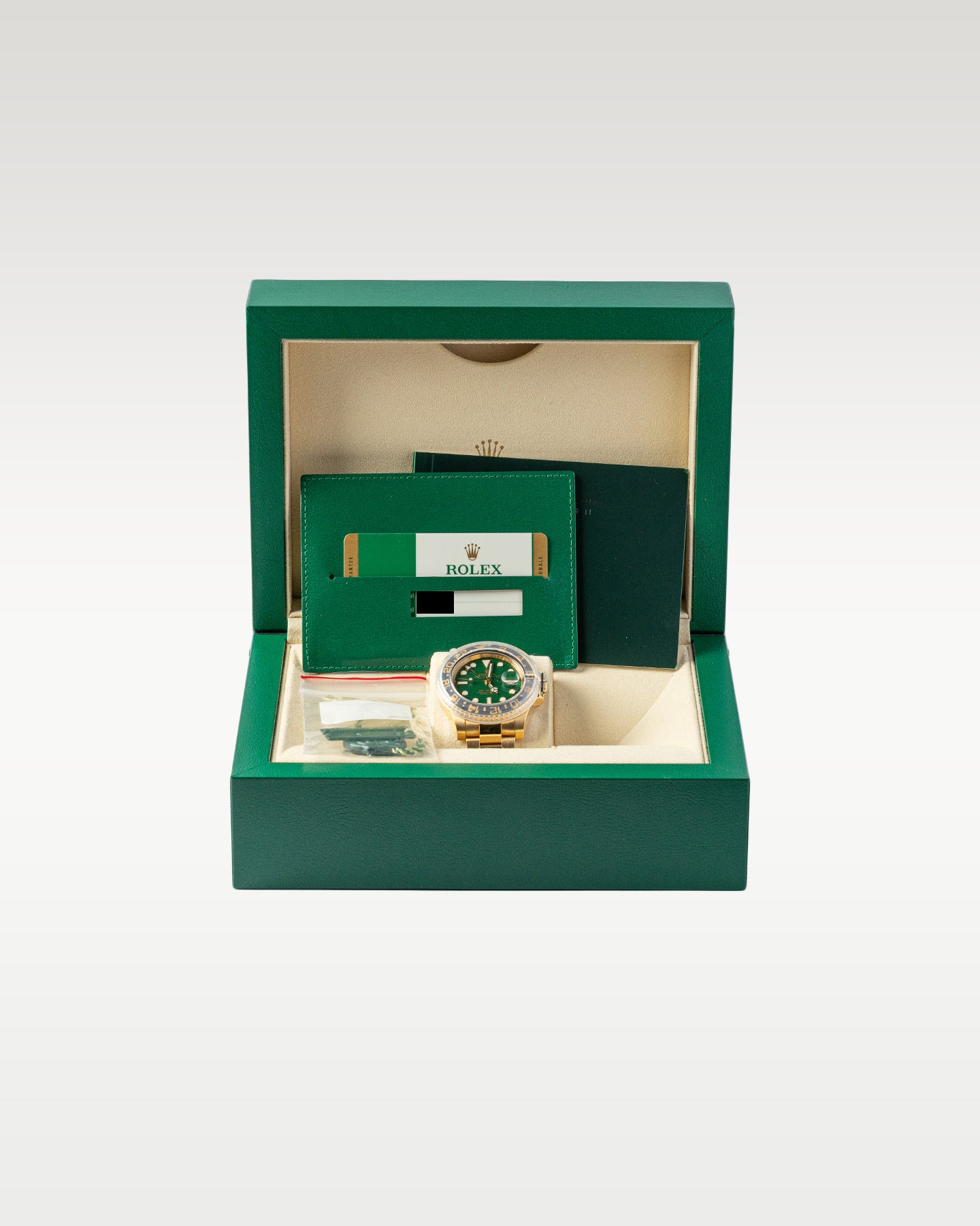 Rolex GMT Master II 116718LN