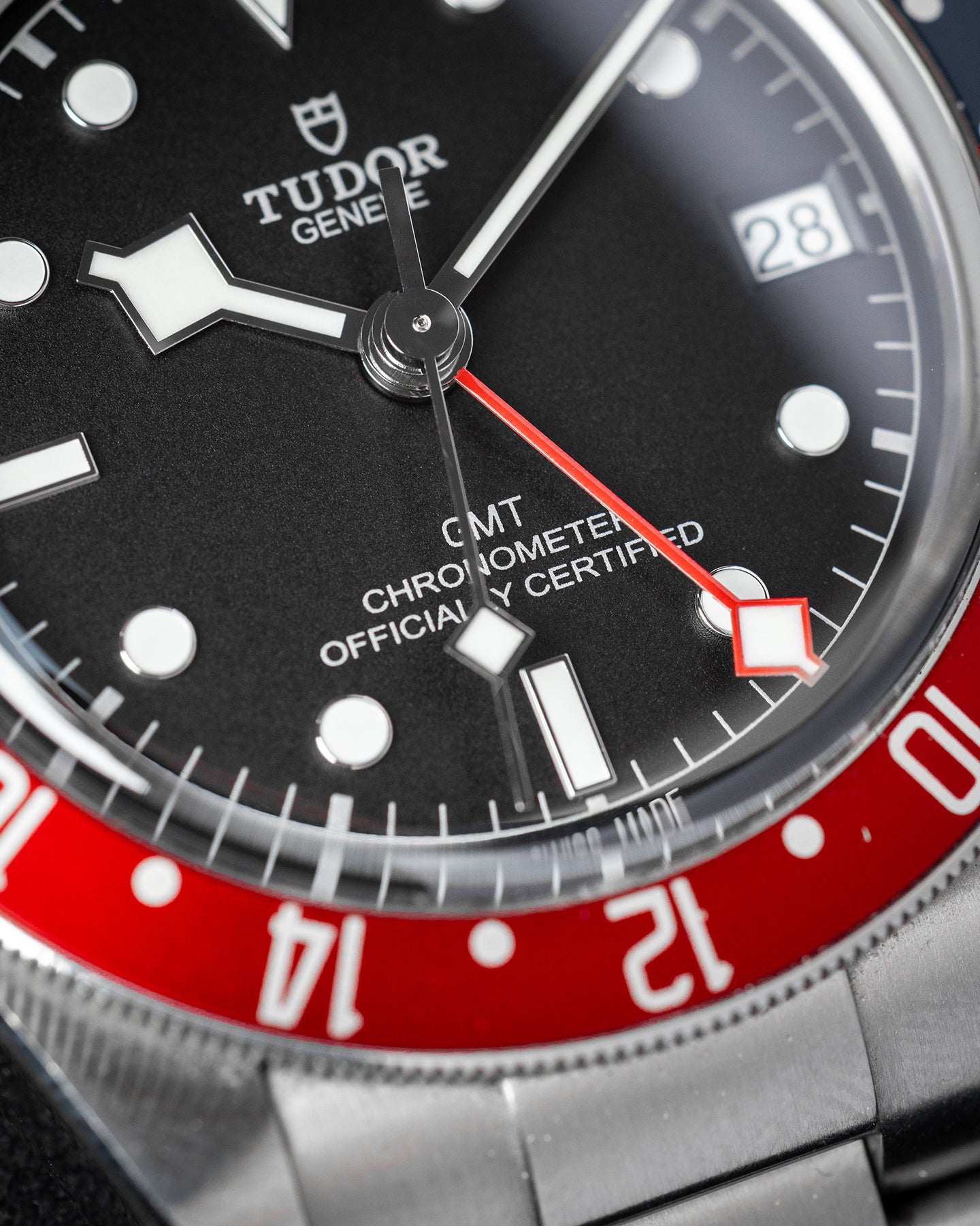 Tudor Black Bay GMT M79830RB-0001