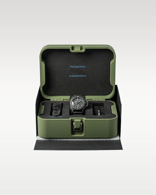 Panerai Submersible PAM00979