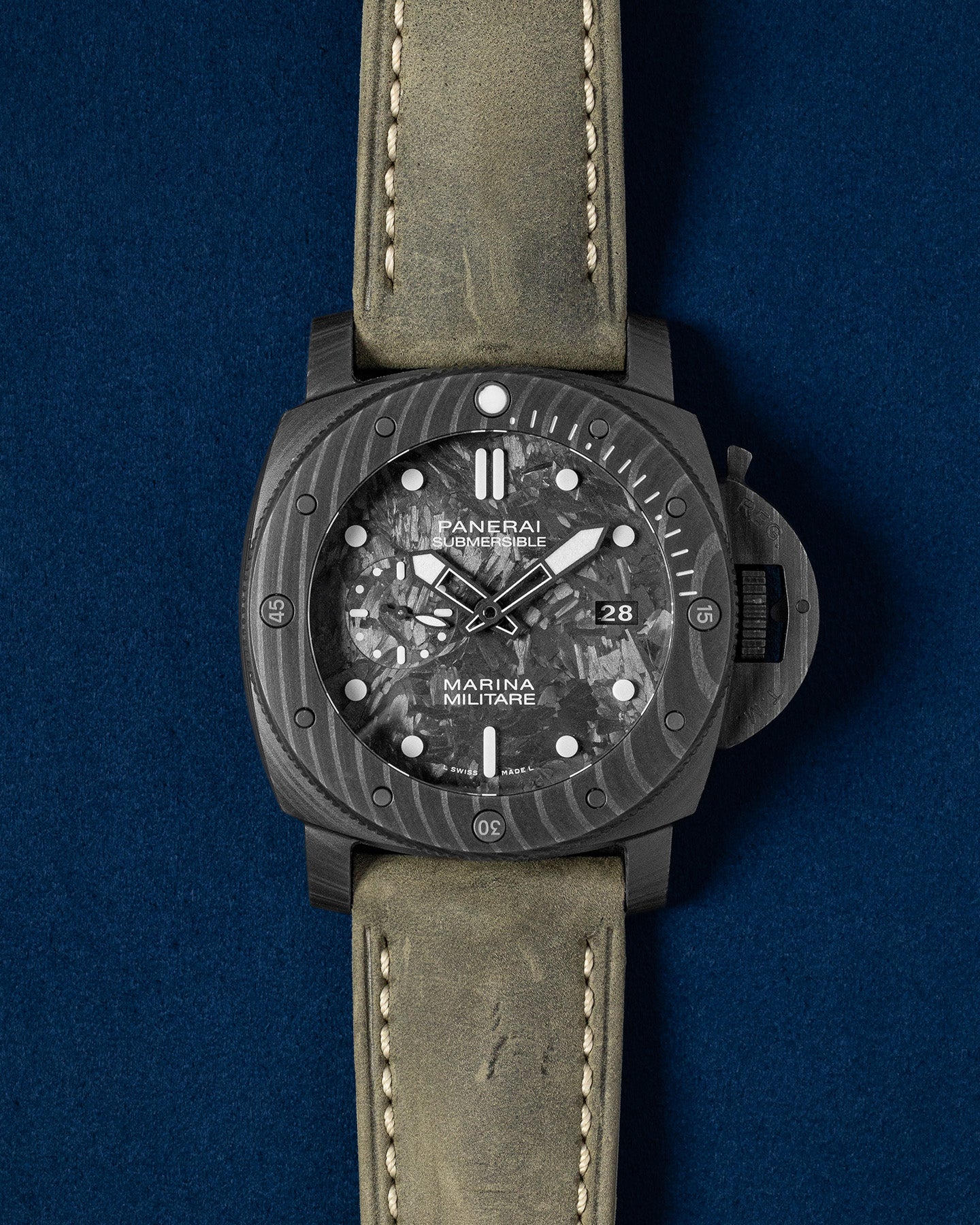 Panerai Submersible Marina Militare Carbotech PAM02979