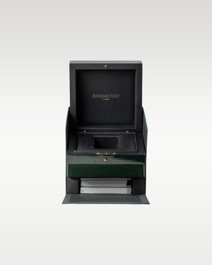 Audemars Piguet Royal Oak 15400ST.OO.1220ST.02