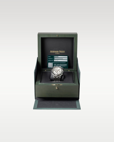 AP Royal Oak Chronograph Silver 26240ST.OO.1320ST.07 | Grand Caliber