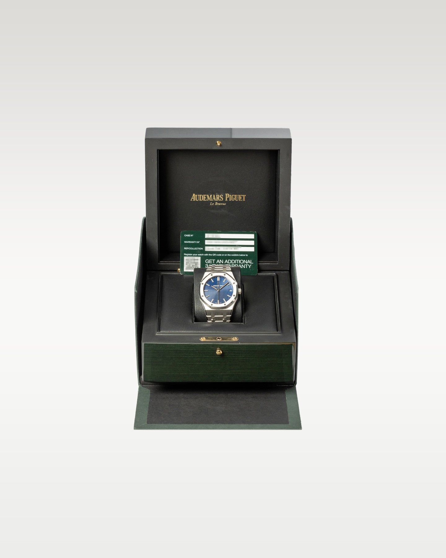 Audemars Piguet Royal Oak " Japan" /300 Pieces 15503BC