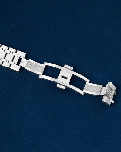 Blue AP Royal Oak Selfwinding 15400ST | Grand Caliber Watches