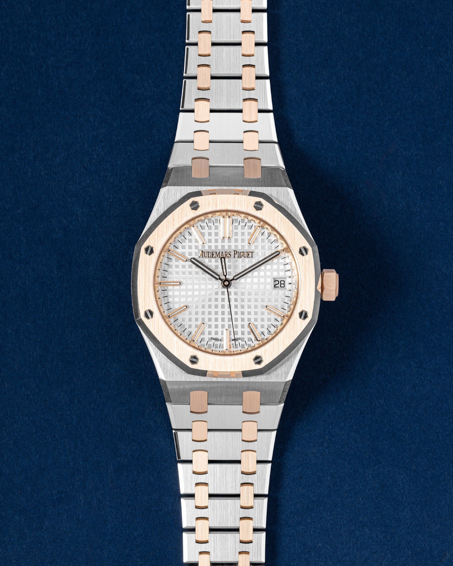 2026 Two Tone Royal Oak Selfwinding 15550SR.OO.1356SR.02 | Grand Caliber