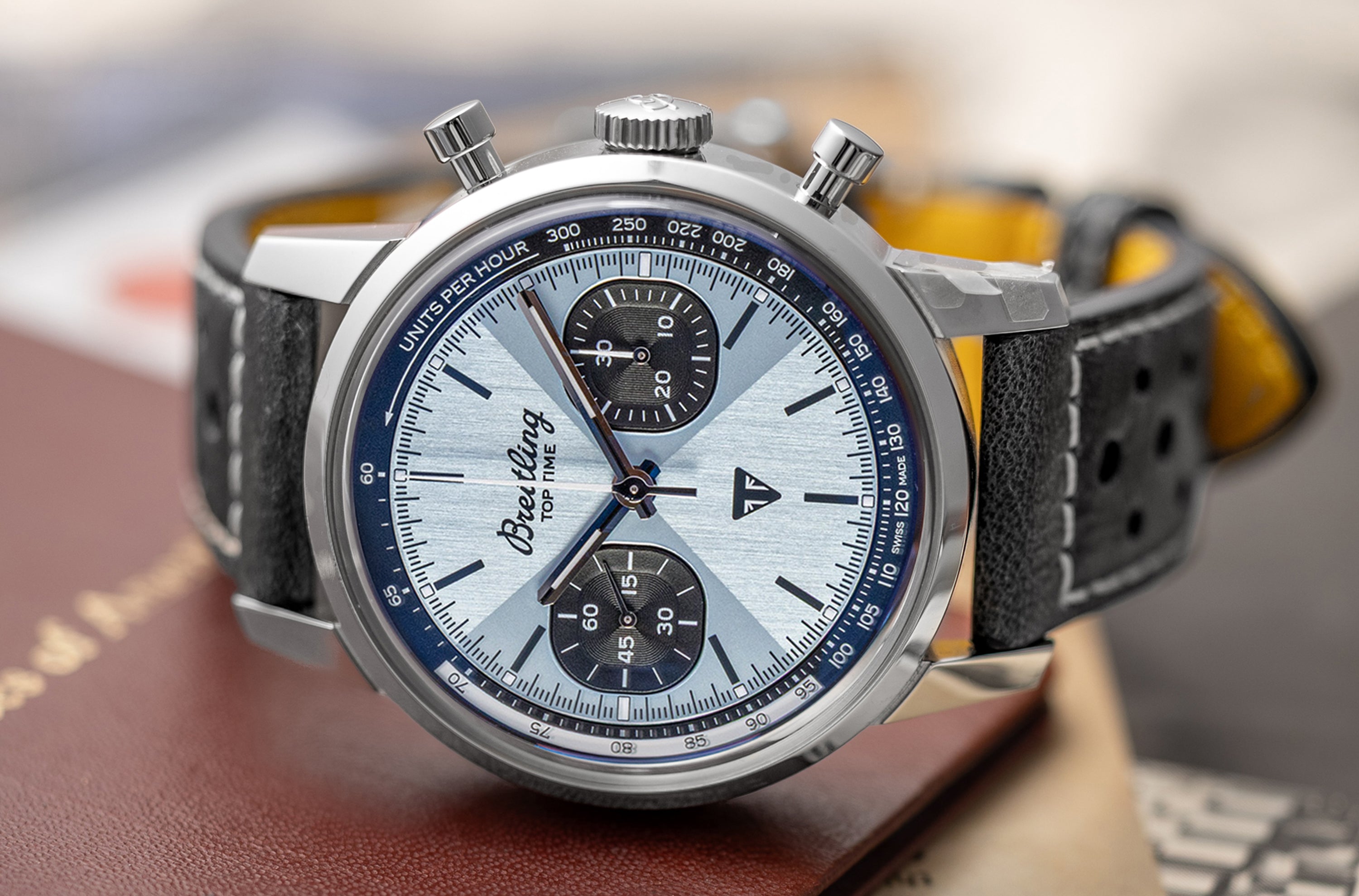 Breitling Navitimer World A24322 | DFW Breitling Watches – Grand