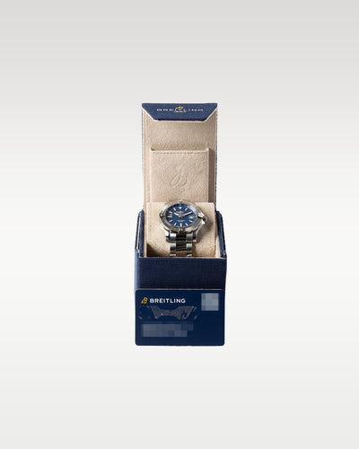 Blue New Breitling Avenger Automatic 43 A17318101C1A1 | Grand Caliber Watches
