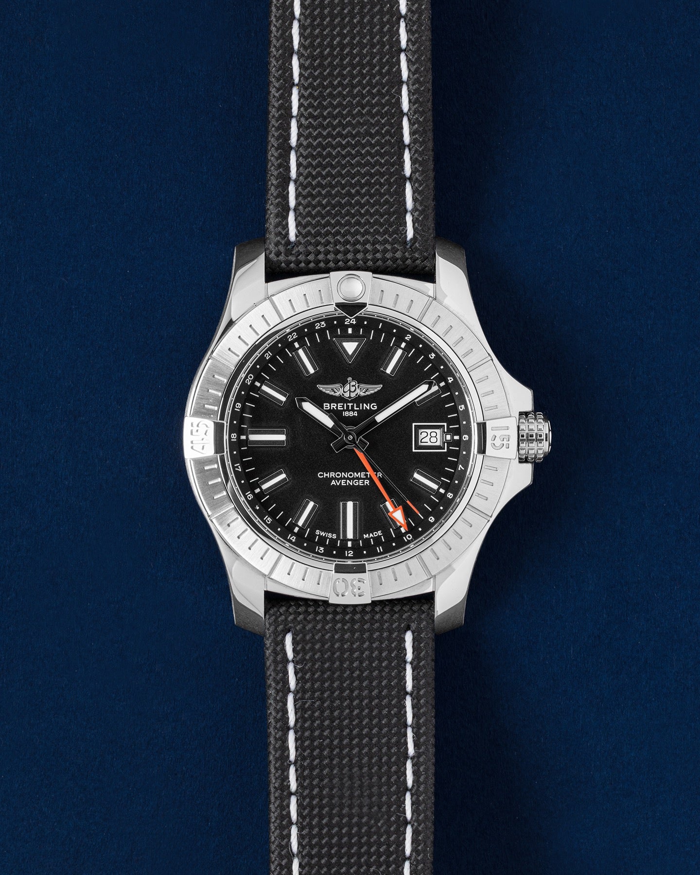 Breitling Avenger Automatic GMT 43 A32397