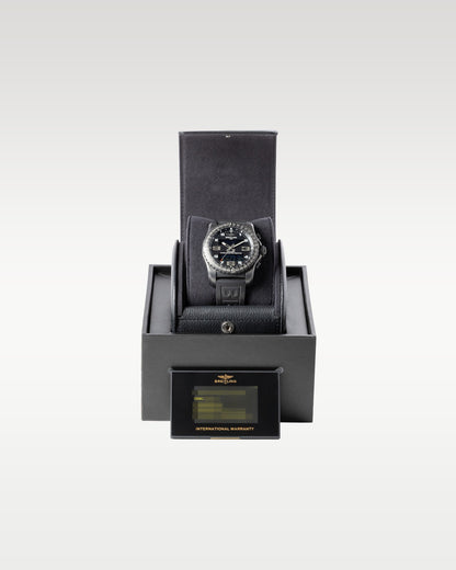 Breitling Cockpit B50 Night Mission VB501022/BD41