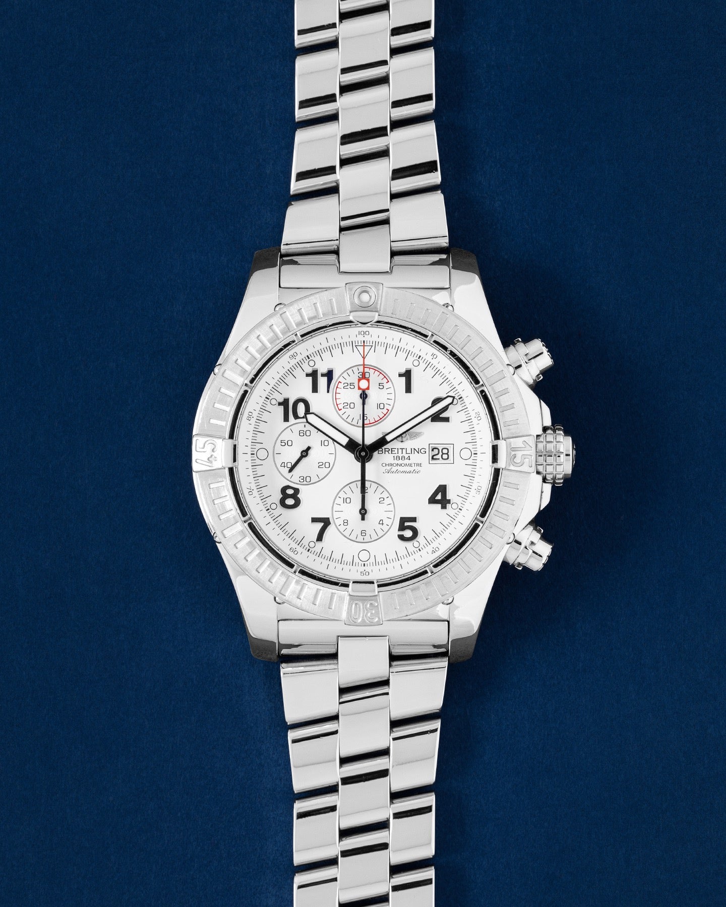Breitling Super Avenger A1337011/A562