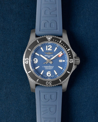 Breitling Superocean M17368