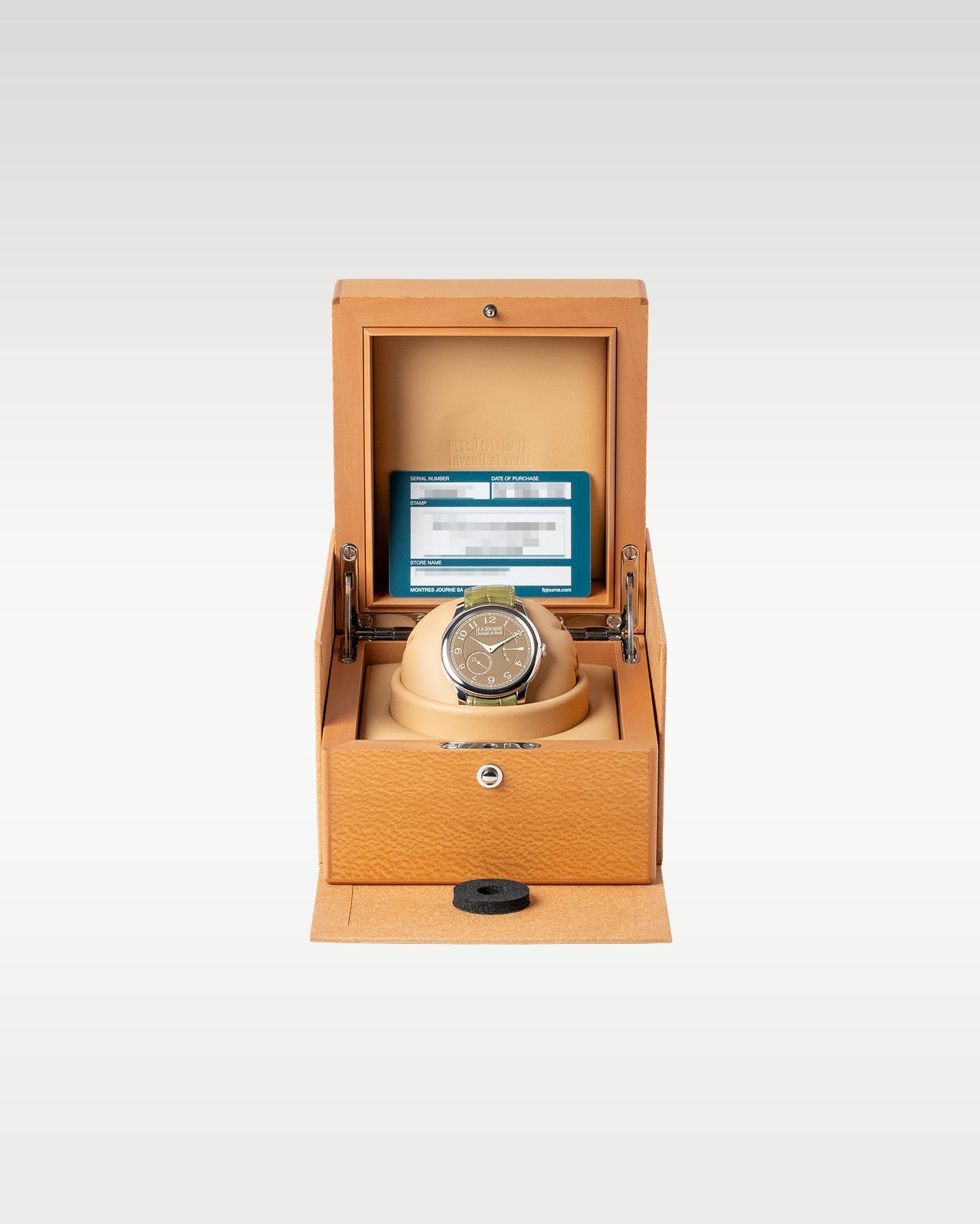 Platinum F.P.Journe Chronomètre Souverain Havana CS | Grand Caliber USA