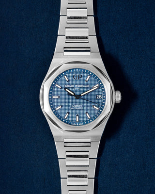 Girard Perregaux Laureato 81010-11-431-11A