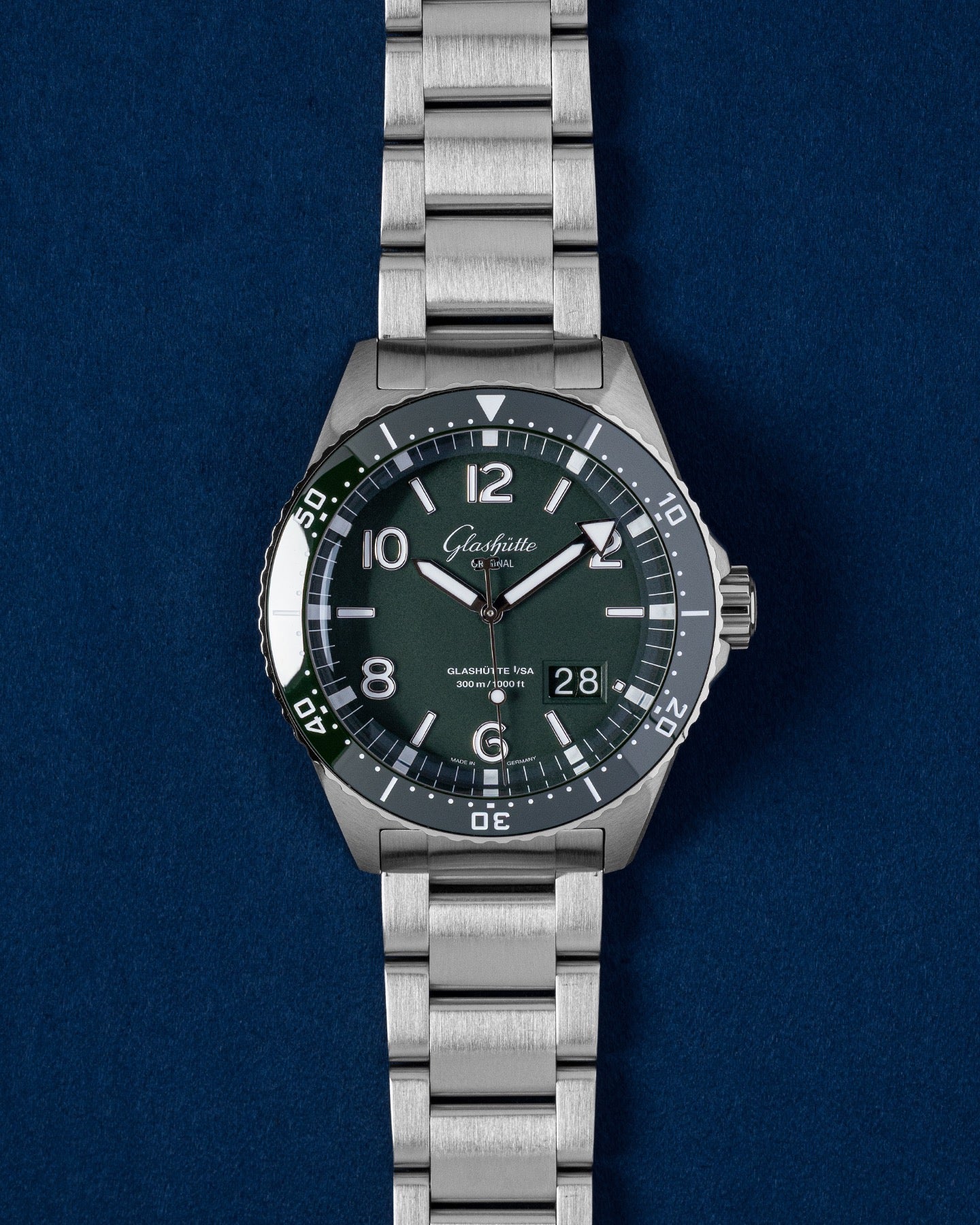 Glashütte Original SeaQ Panoramadatum 1-36-13-07-83-70