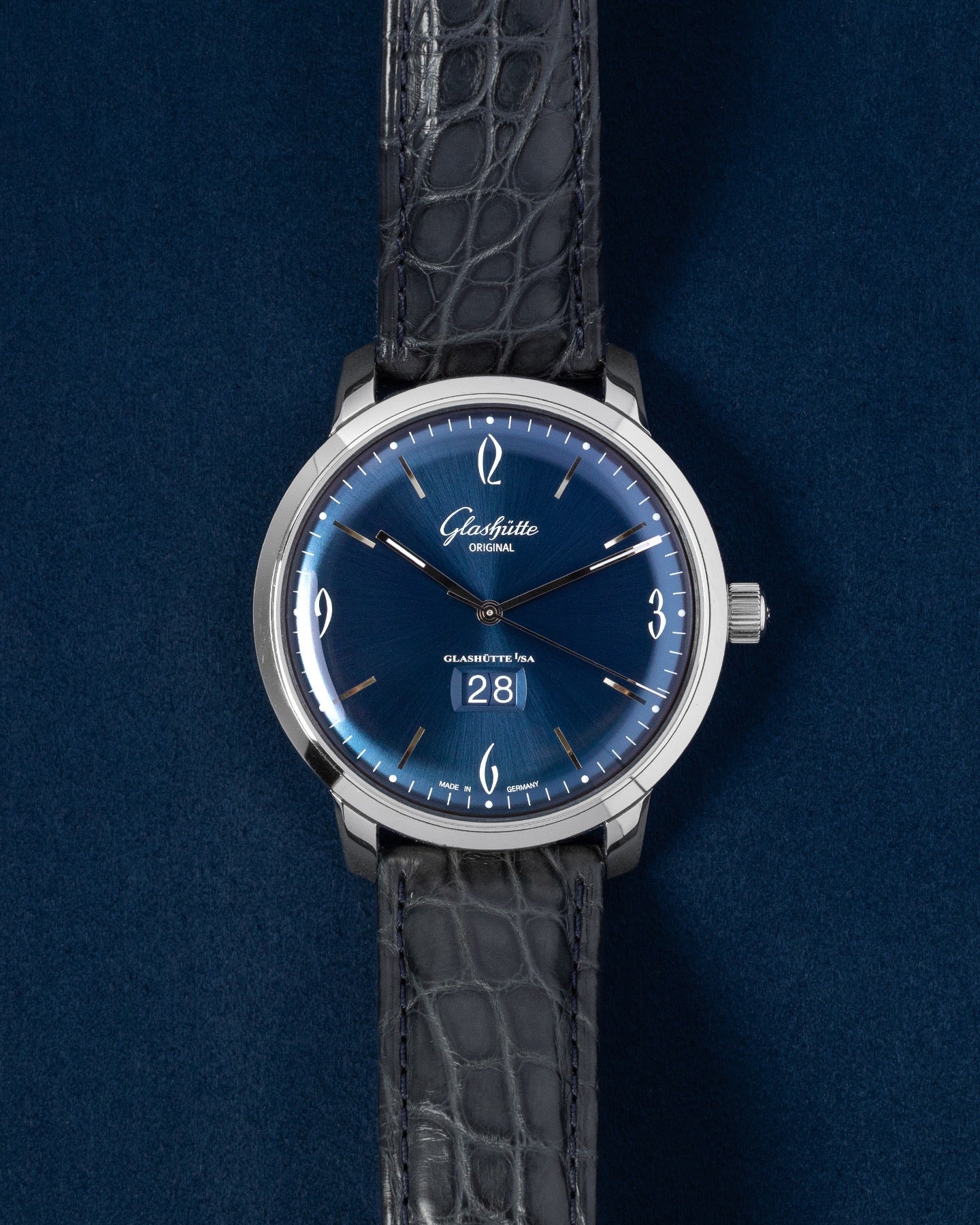 Glashütte Original Sixties Panorama Date 2-39-47-06-02-04 | Grand Caliber Dallas, Texas