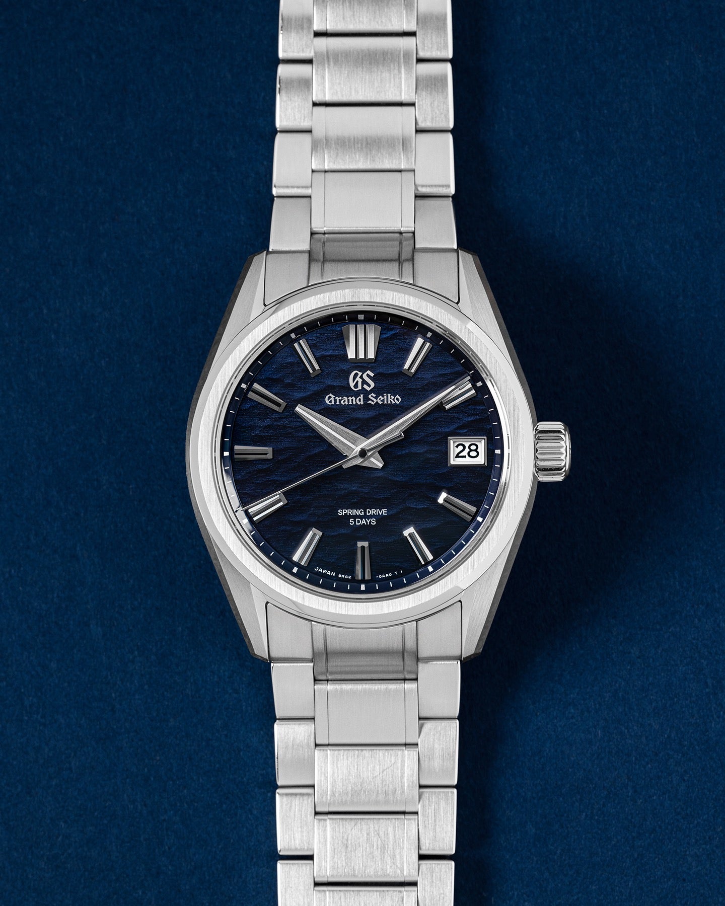 Grand Seiko Evolution 9 Collection Lake Suwa SLGA02