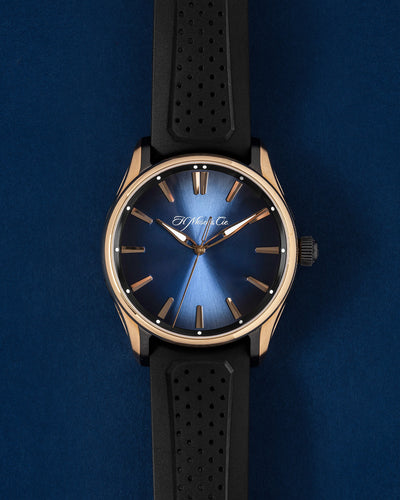 H.Moser & Cie. Pioneer Centre Seconds 3200-0903