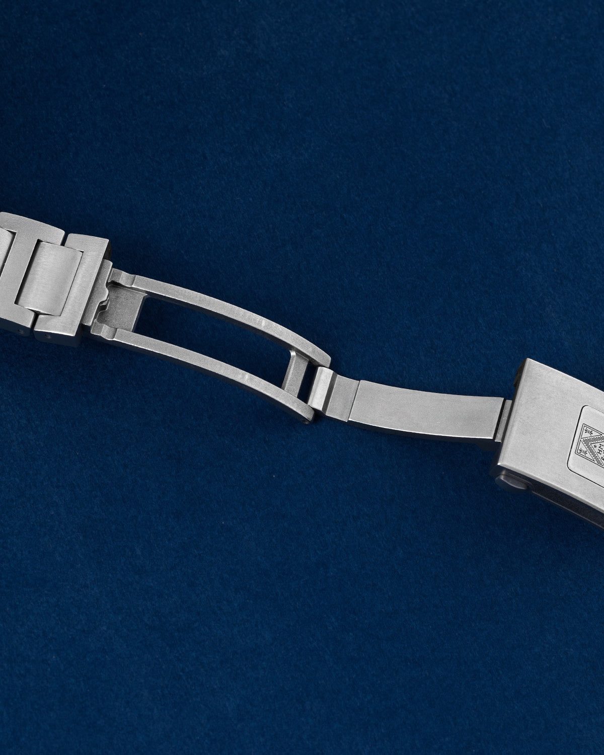 H.Moser & Cie Pioneer Centre Seconds Titanium  3200-0500