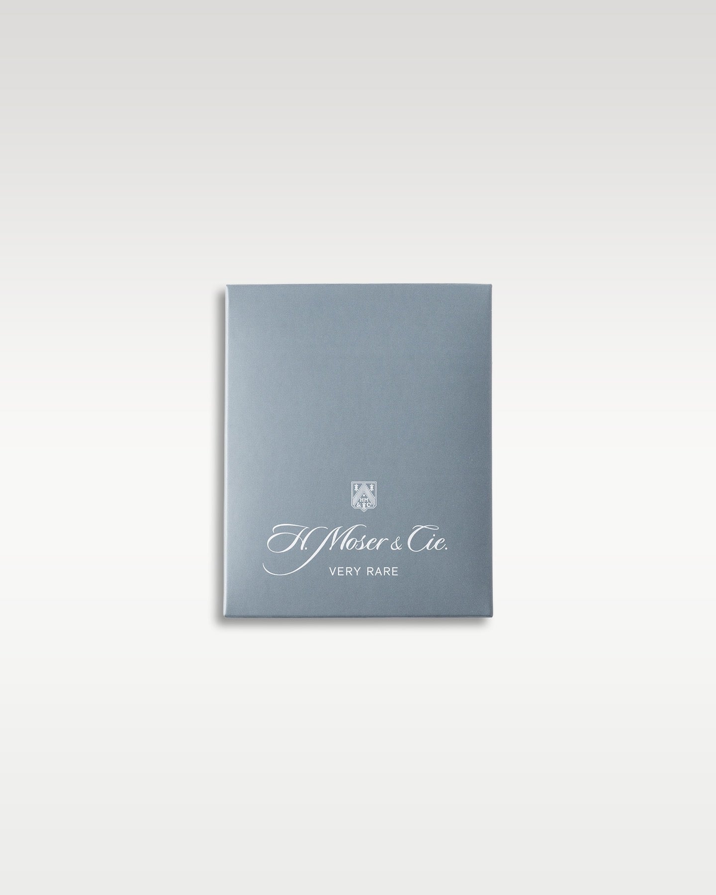 Arctic Blue fumé dial H.Moser & Cie Pioneer Tourbillon | Grand Caliber DFW