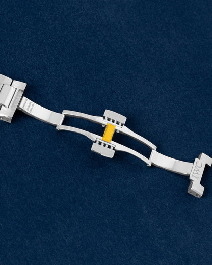 Aqua IWC Ingenieur Automatic 40 IW328903 | Grand Caliber Watches USA