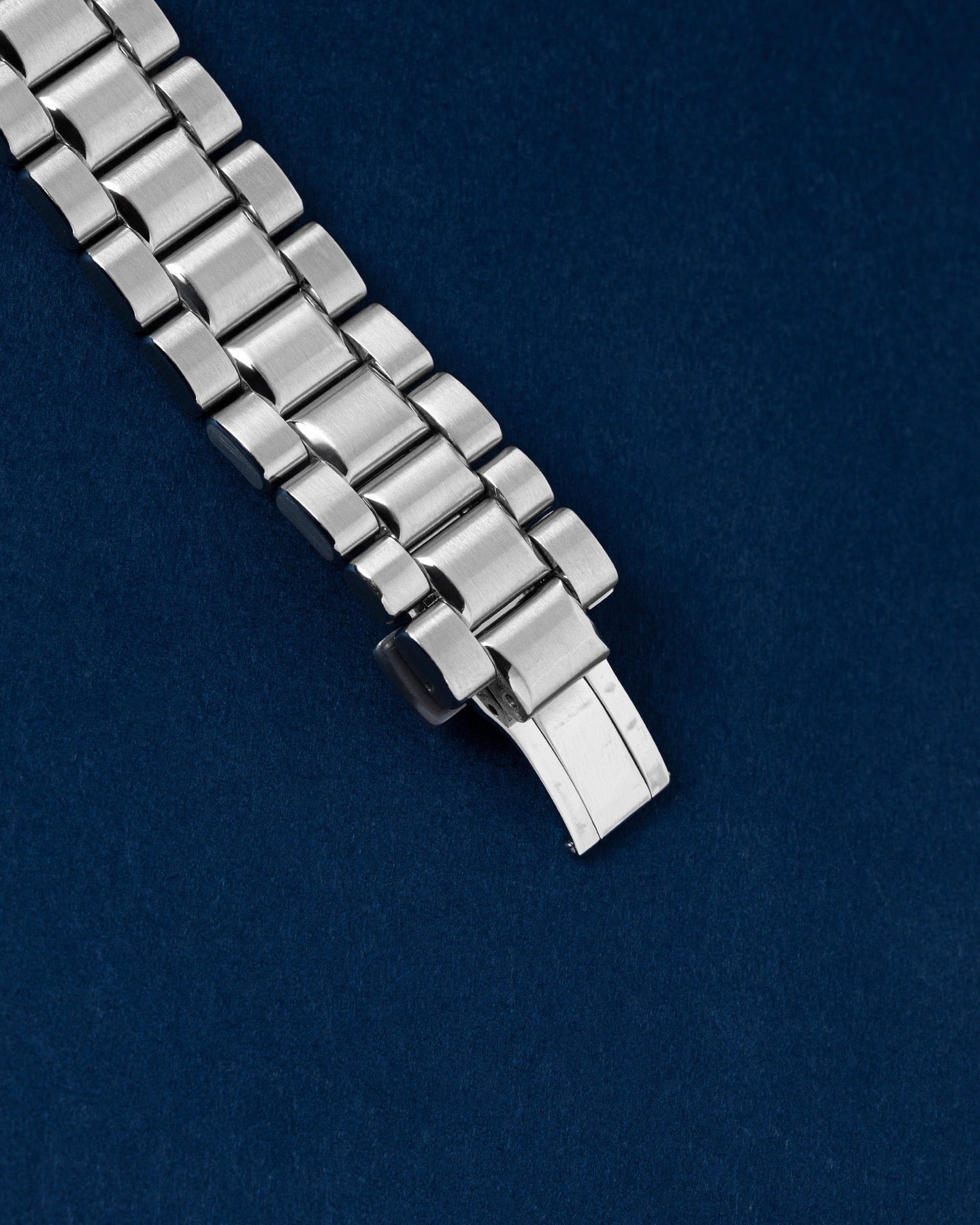 Laurent Ferrier Sport Auto Blue Titanium | Grand Caliber Texas