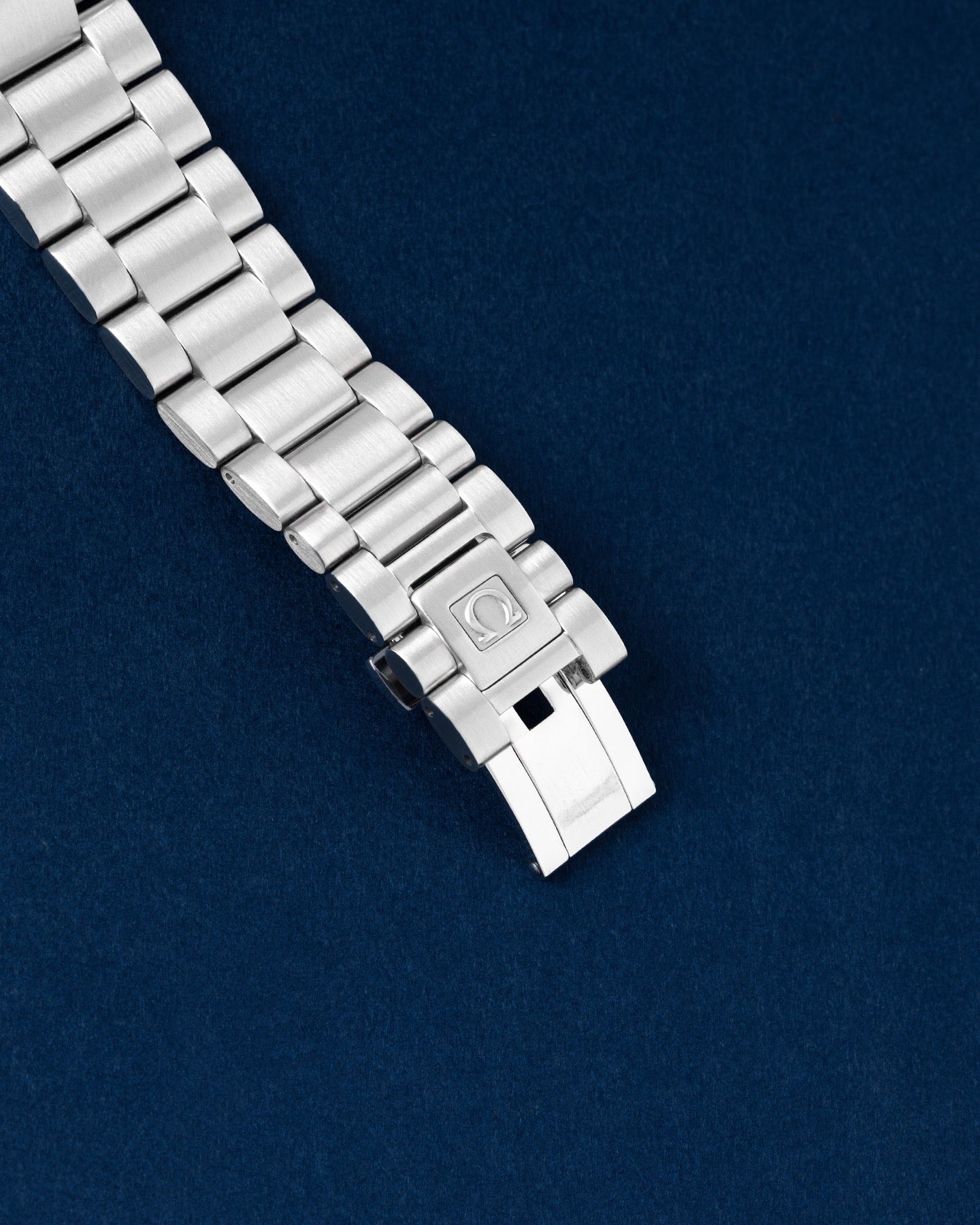 42.4MM Omega Seamaster Aqua Terra 2512.30.00 | Grand Caliber Watches