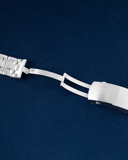 Green Omega Seamaster Diver 210.30.42.20.10.001 | Grand Caliber TX