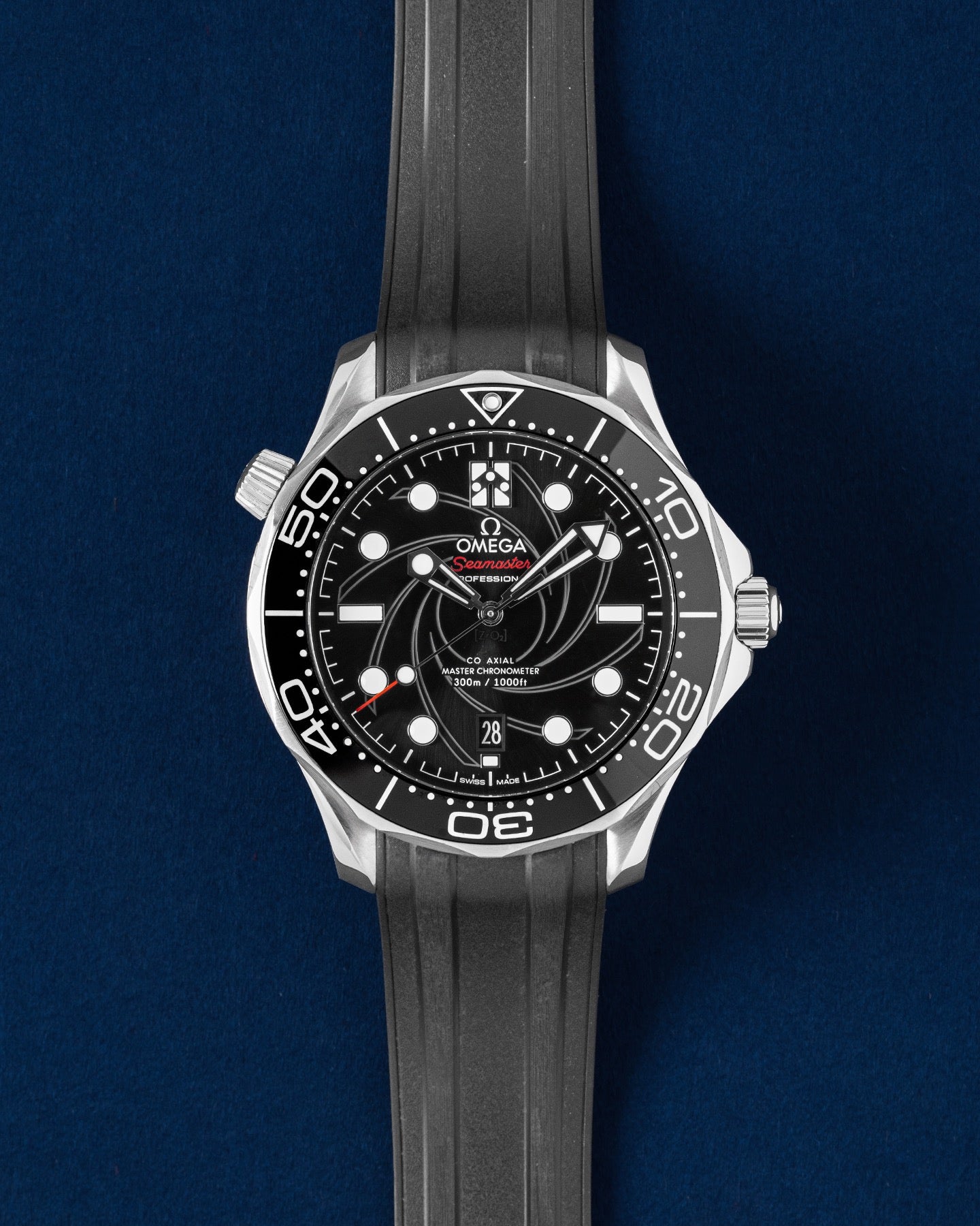 Omega Seamaster Diver 300 M James Bond 210.22.42.20.01.004