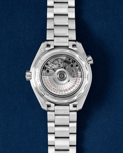 Blue Omega Seamaster Planet Ocean 215.30.40.20.03.001 | Grand Caliber