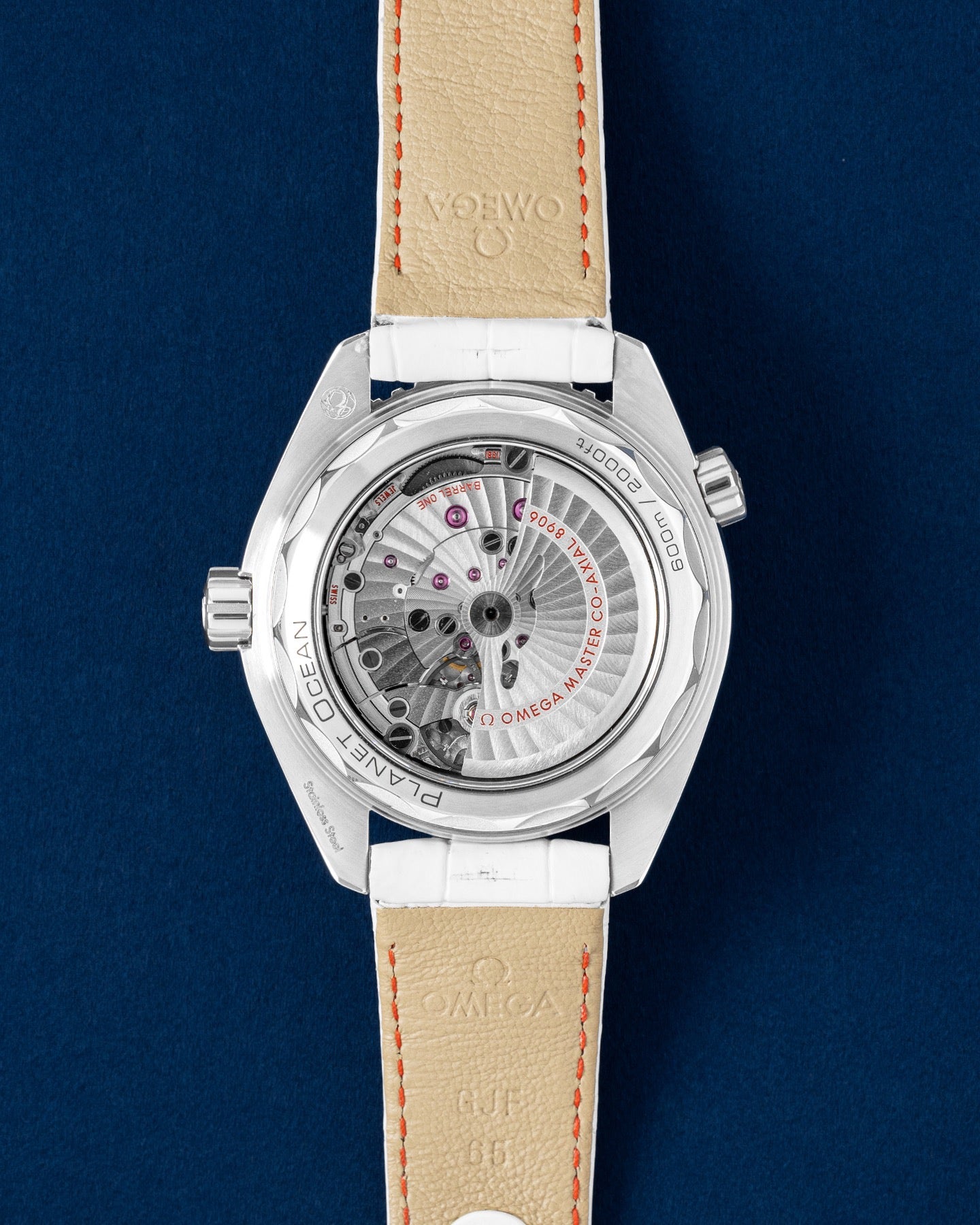 Omega Seamaster Planet Ocean 215.33.44.22.01.001