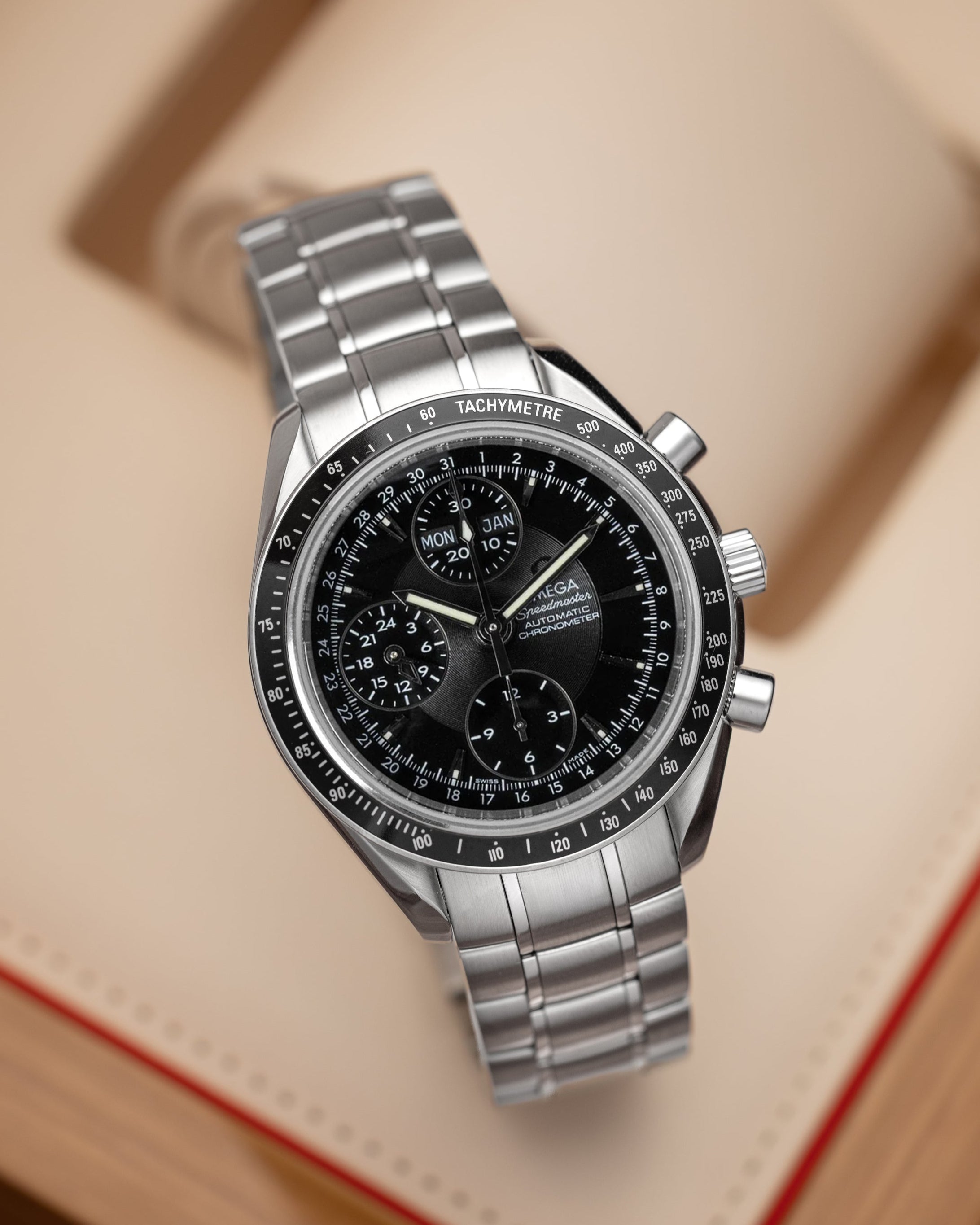 Omega Speedmaster 3220.50.00