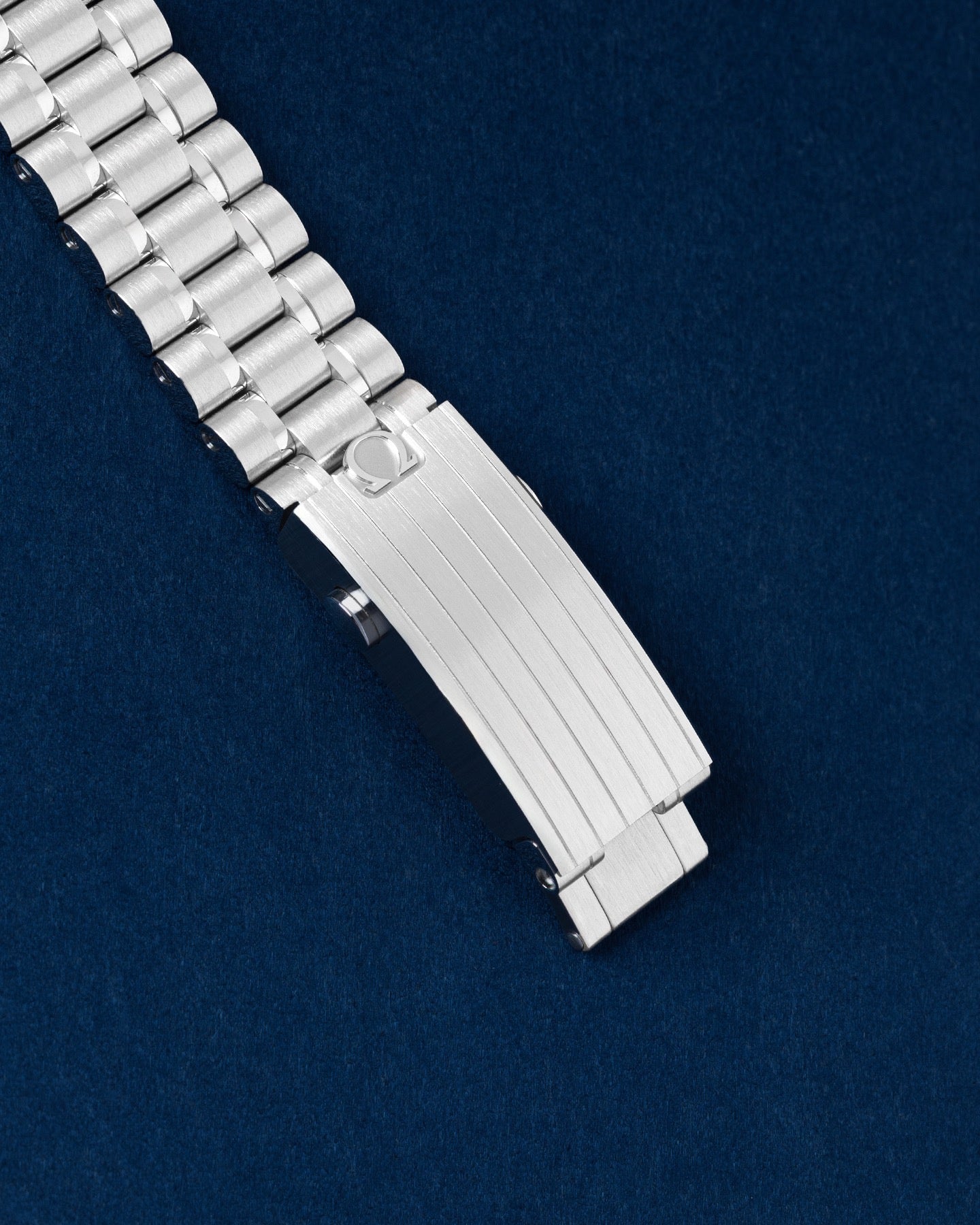 New Omega Speedmaster Moonwatch Professional White 2025 | Grand Caliber