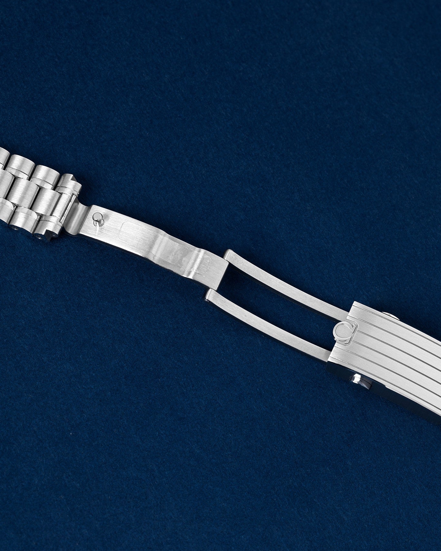 New Omega Speedmaster Moonwatch Professional White | Grand Caliber TX