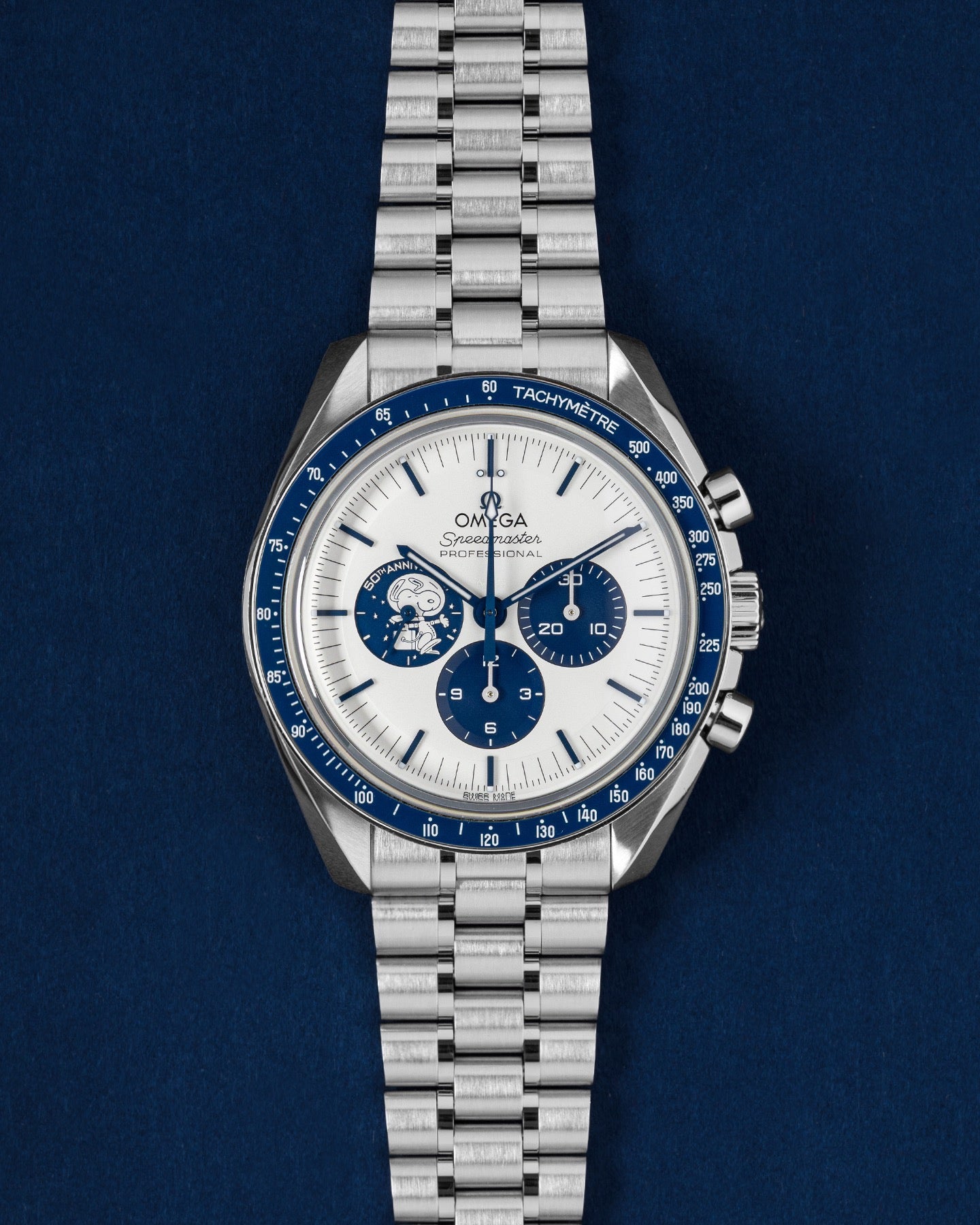 Omega Speedmaster 'Silver Snoopy Award' 310.32.42.50.02.001